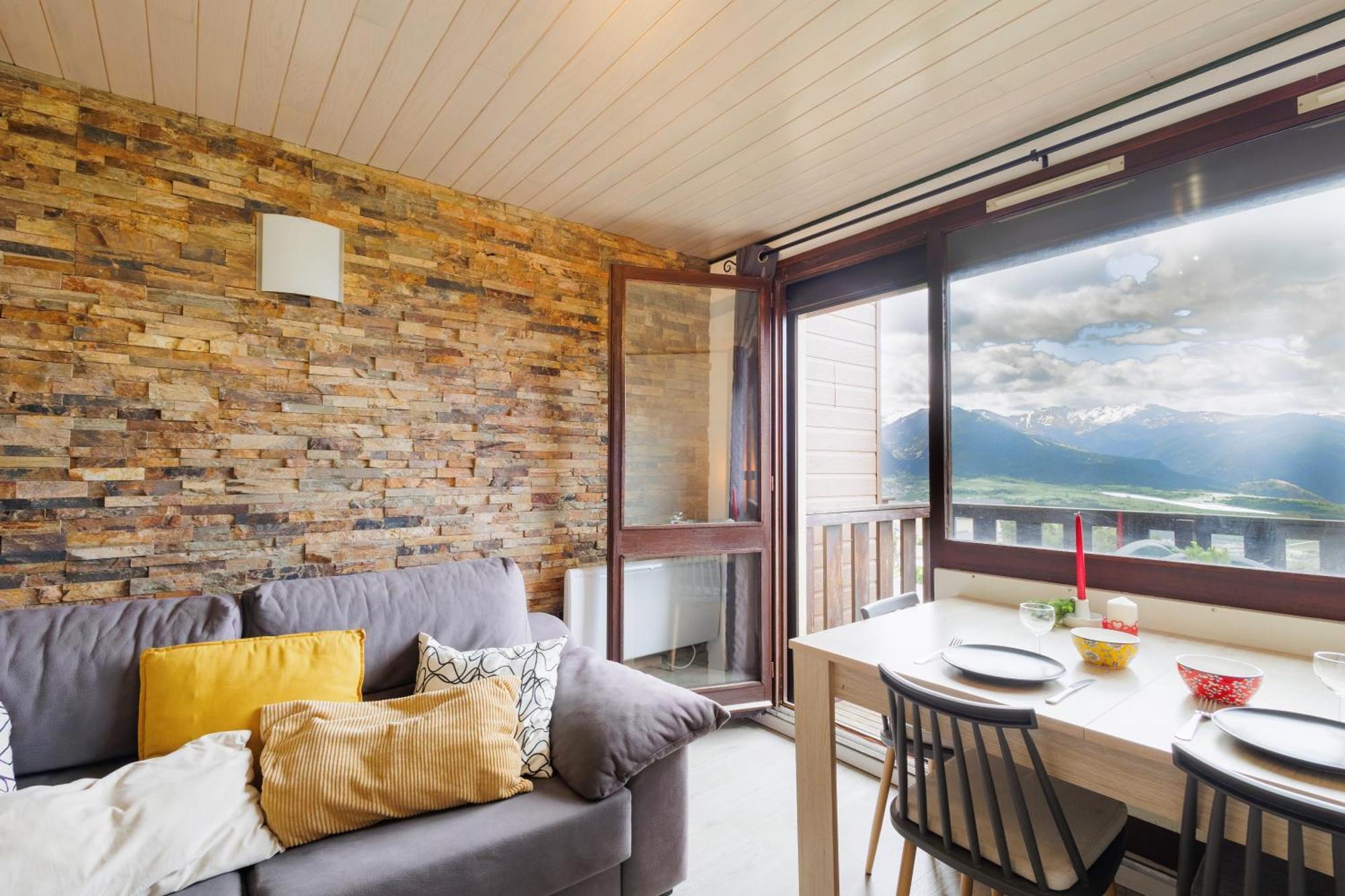 Apartment Anana Balcon Cerdan